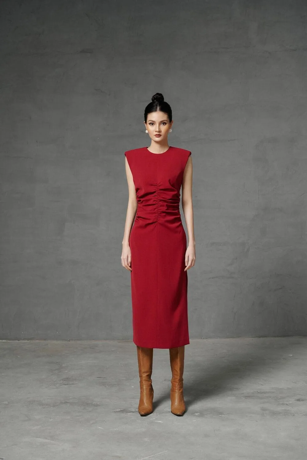 Berlinda Sheath Round Neck Twill Midi Dress