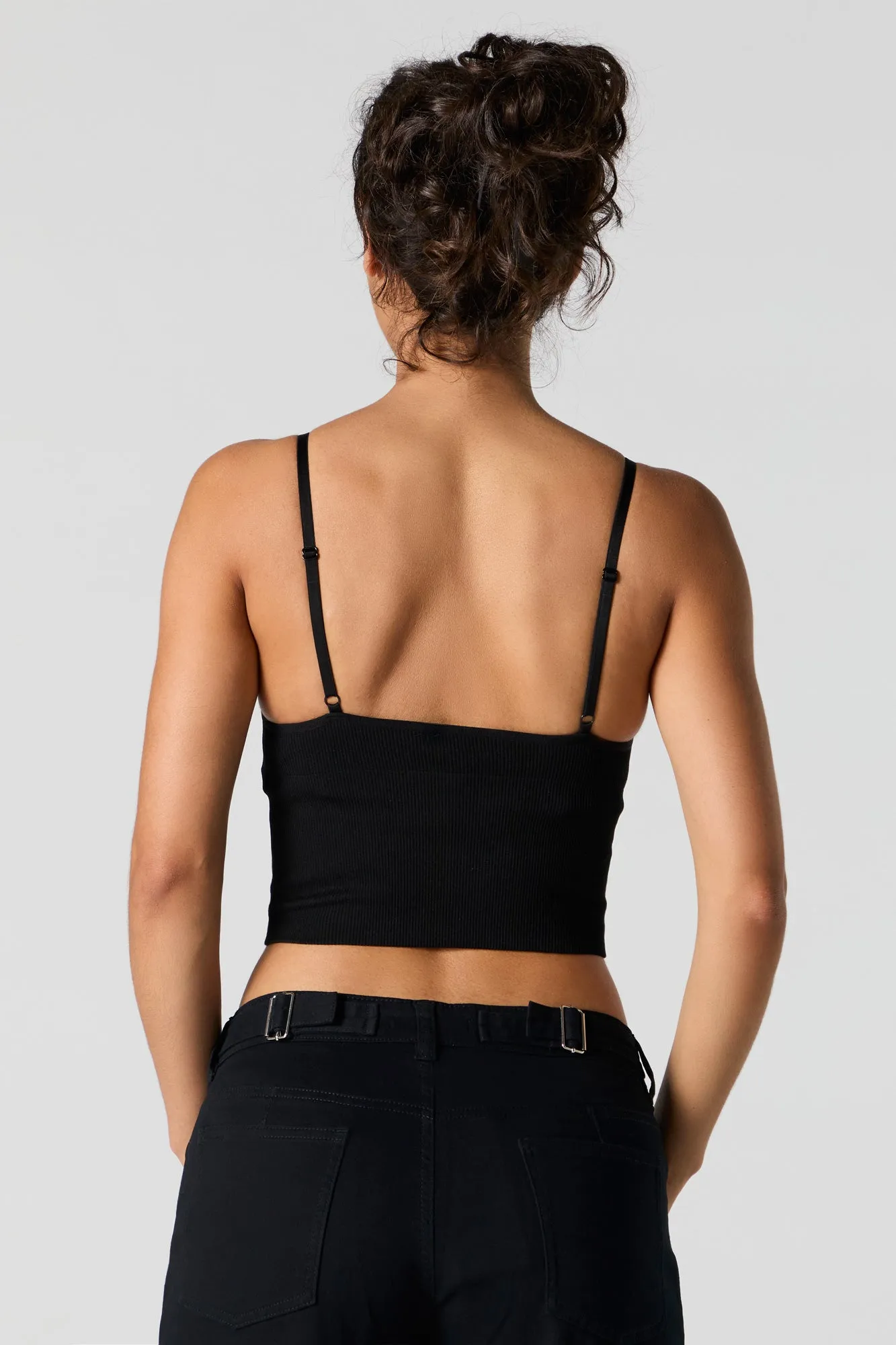 Camisole écourtée, côtelée et sans couture avec soutien-gorge intégré