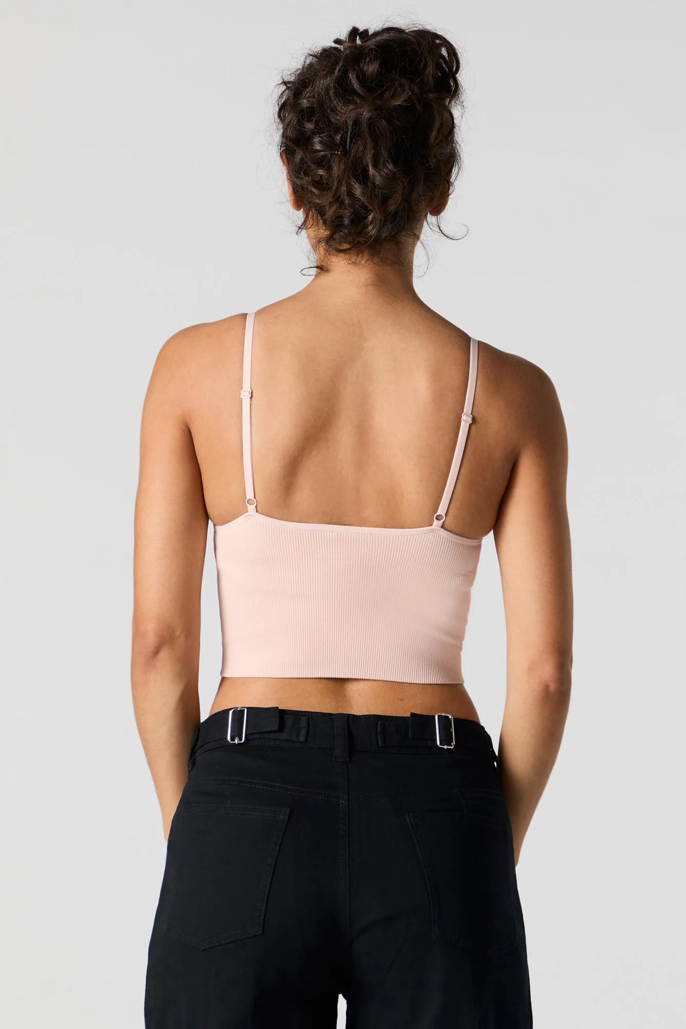 Camisole écourtée, côtelée et sans couture avec soutien-gorge intégré