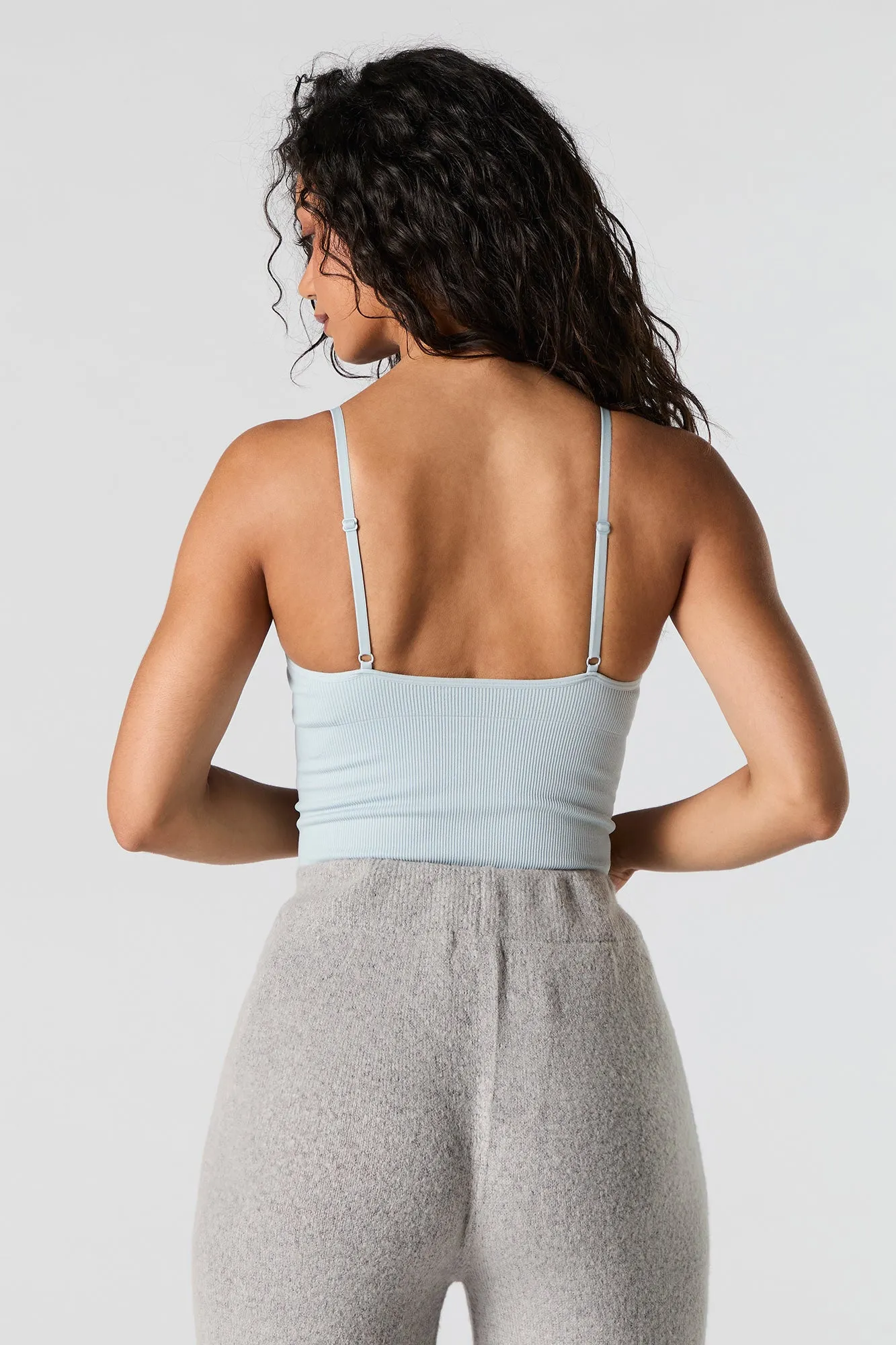 Camisole côtelée courte sans couture à encolure en V