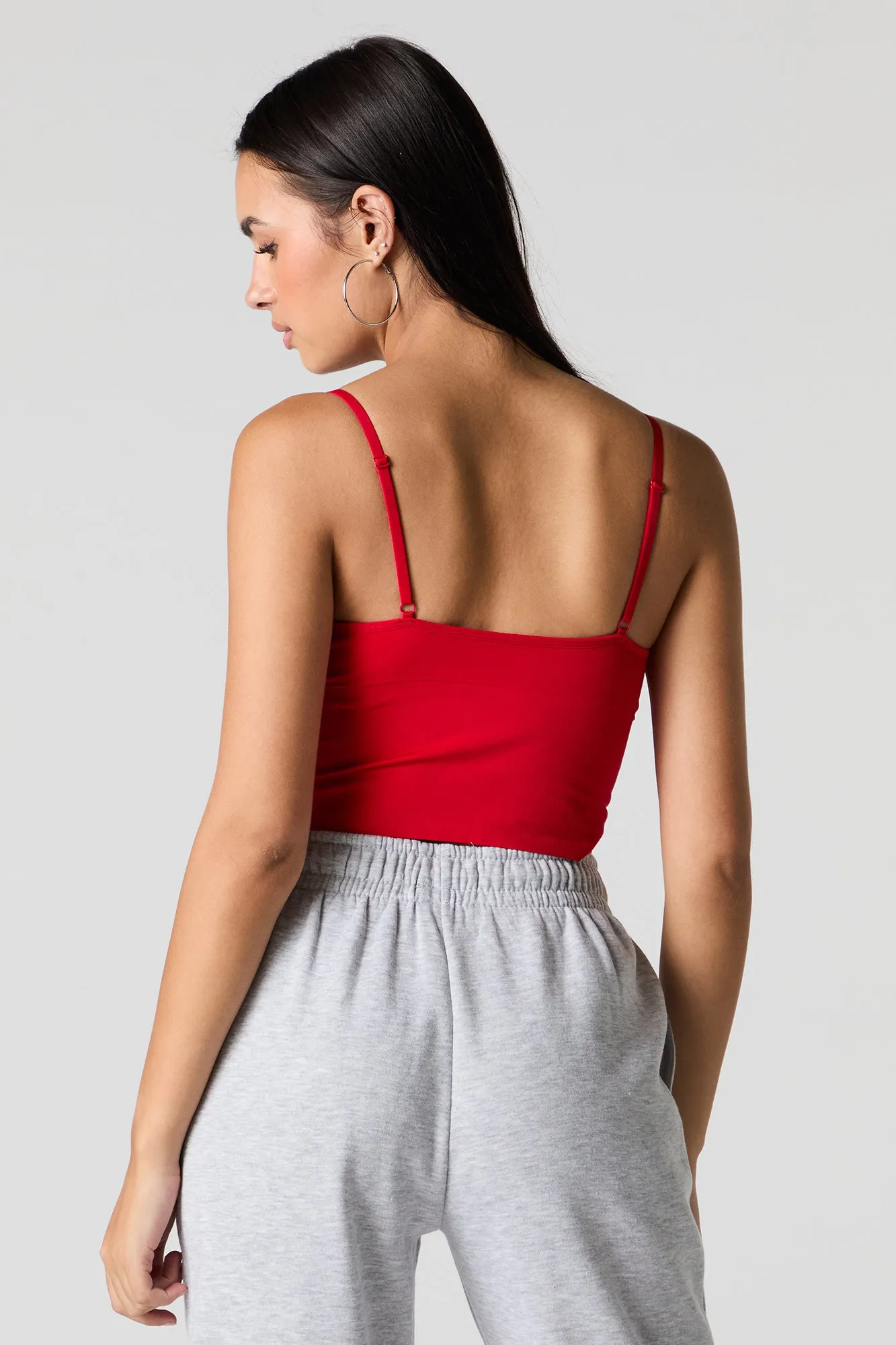 Camisole sans couture avec bonnets intégrés et encolure en V