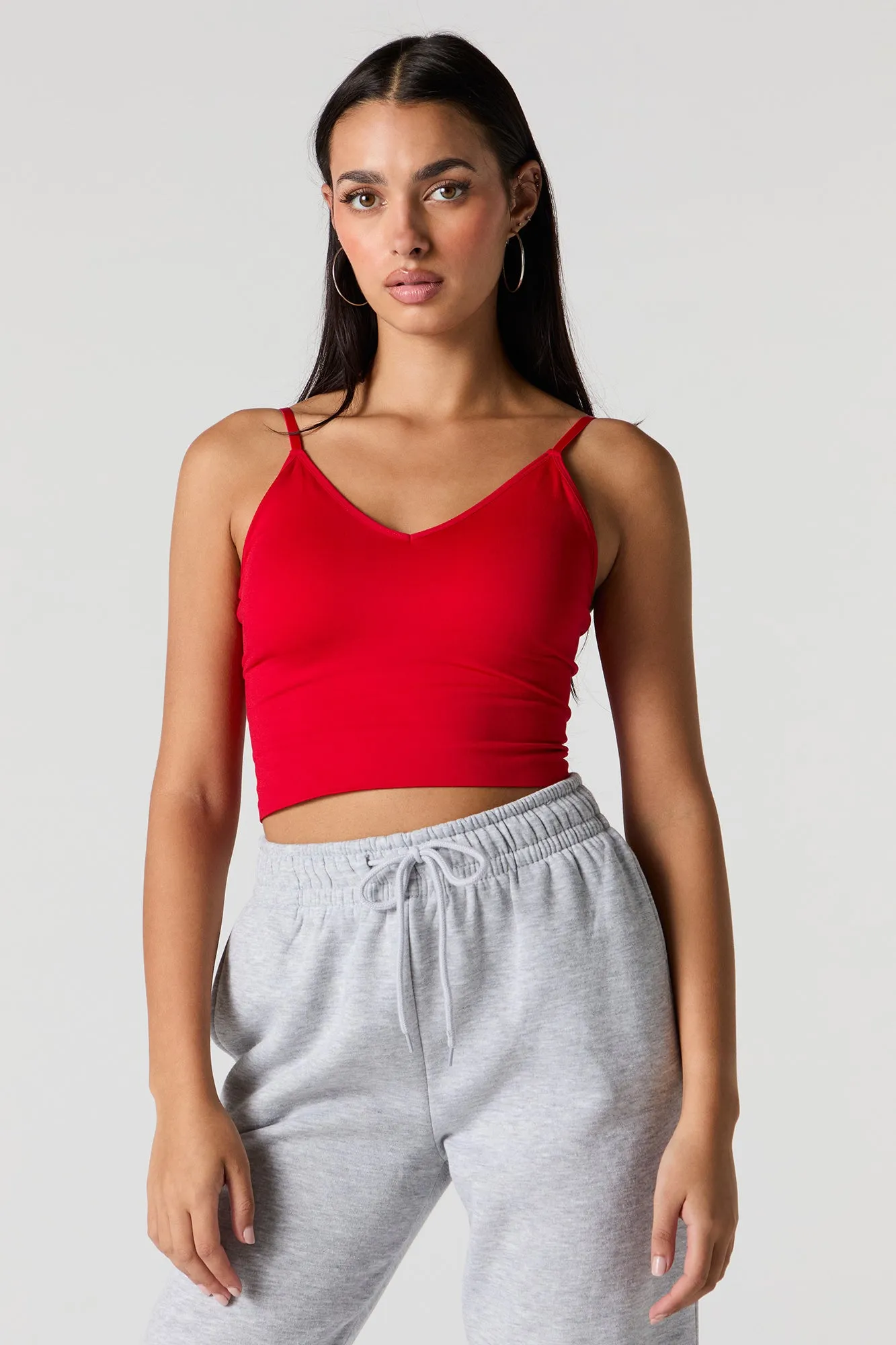 Camisole sans couture avec bonnets intégrés et encolure en V