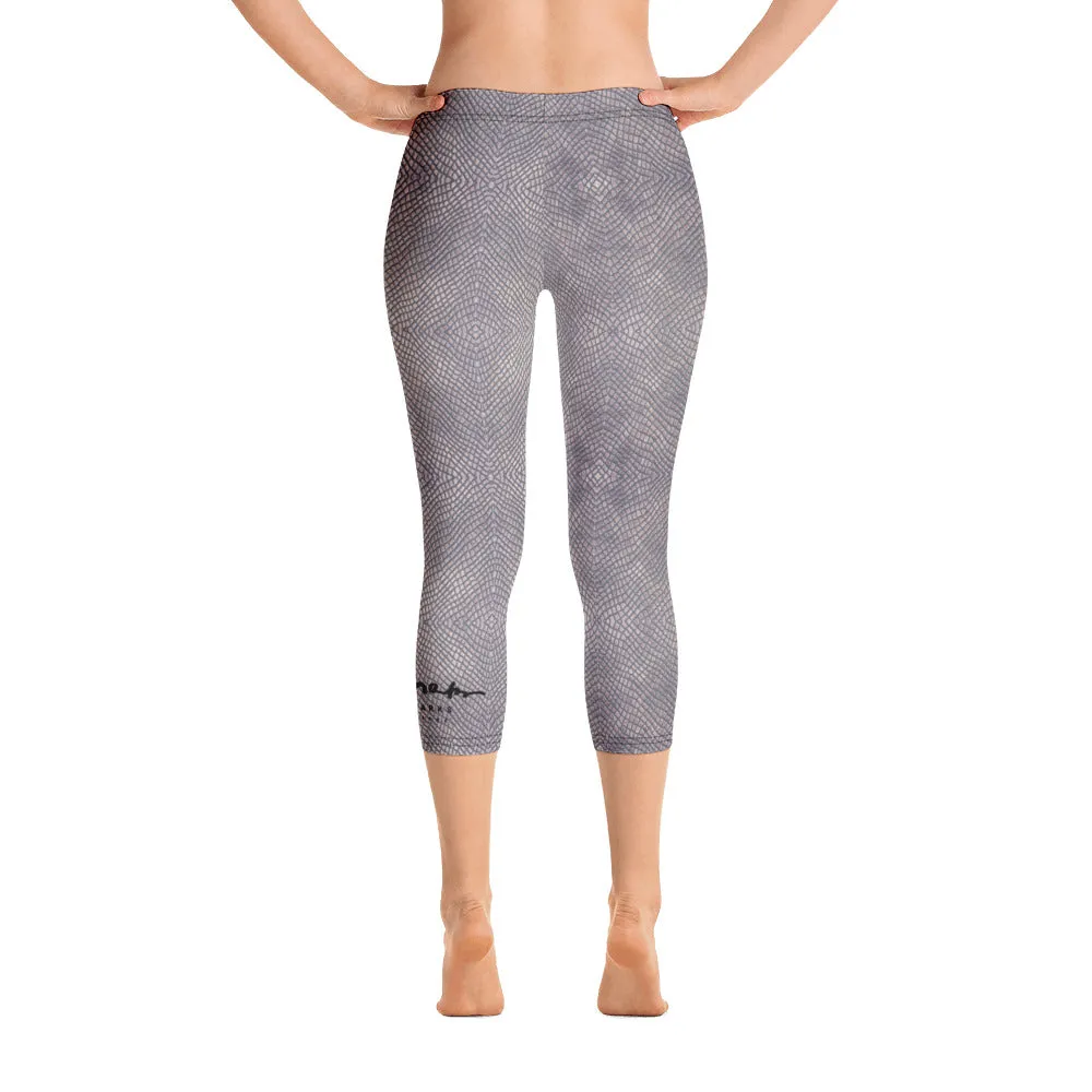 Croc Print Capri Leggings