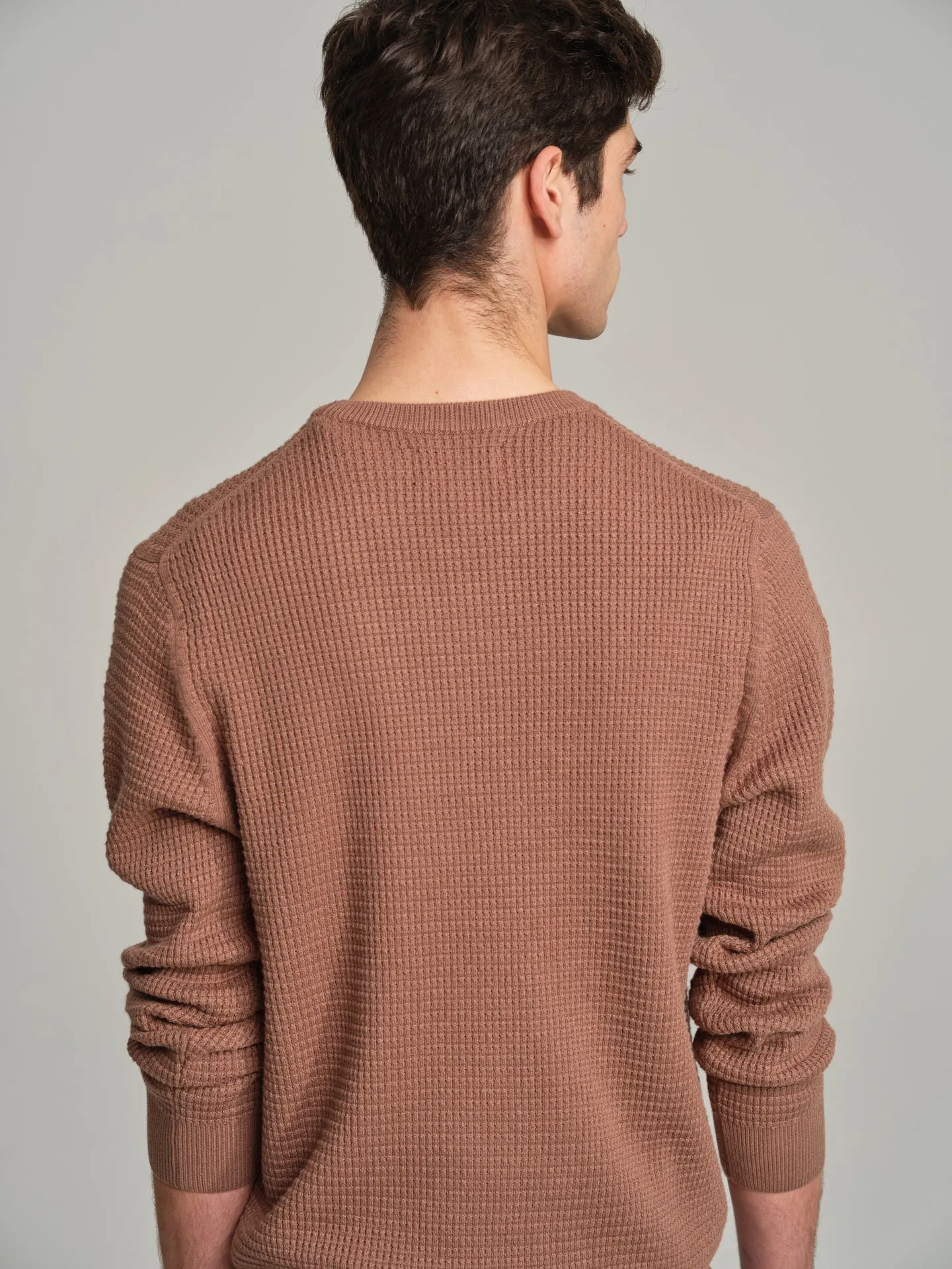 Long sleeve crew neck sweater with waffle knitting