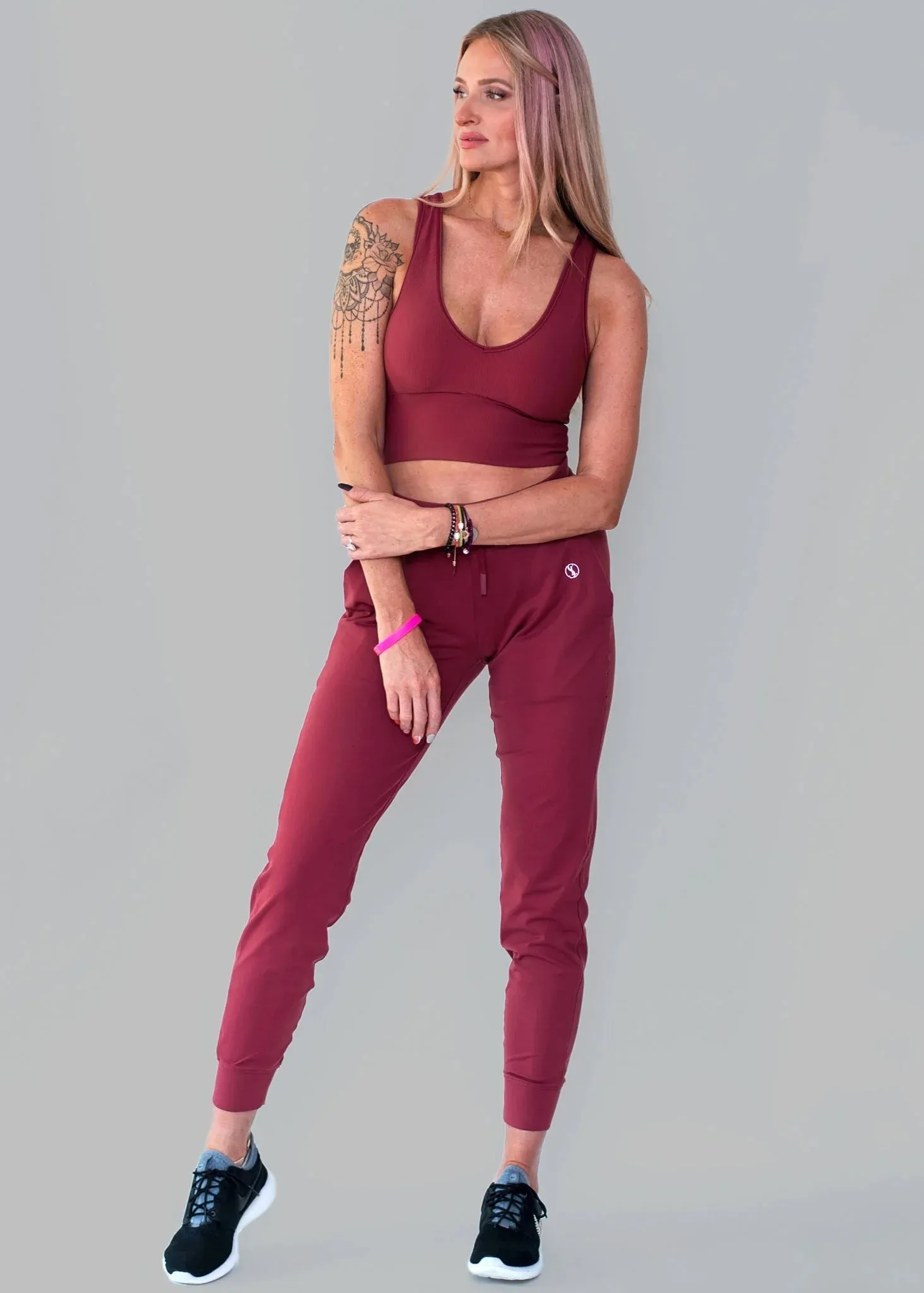 Maroon Ribbed Crop Top