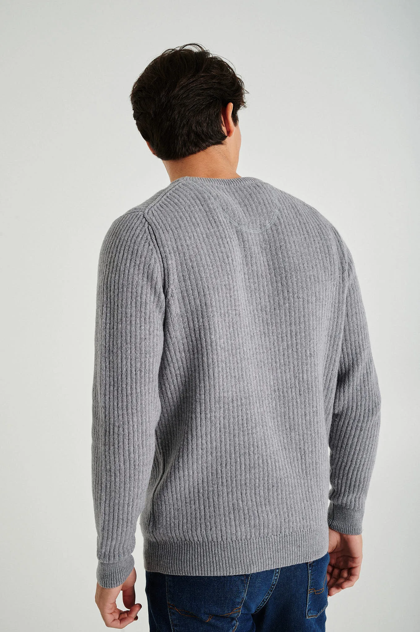 Men's long sleeve crew neck ribbed sweater