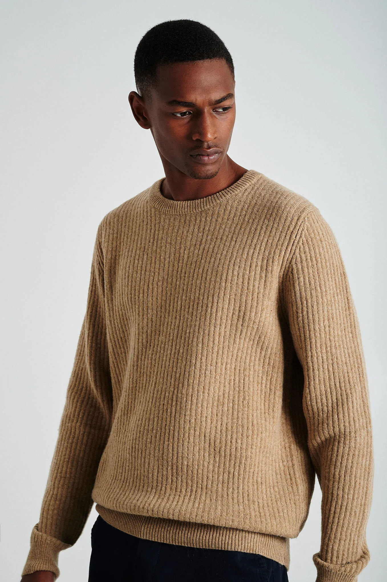 Men's long sleeve crew neck ribbed sweater