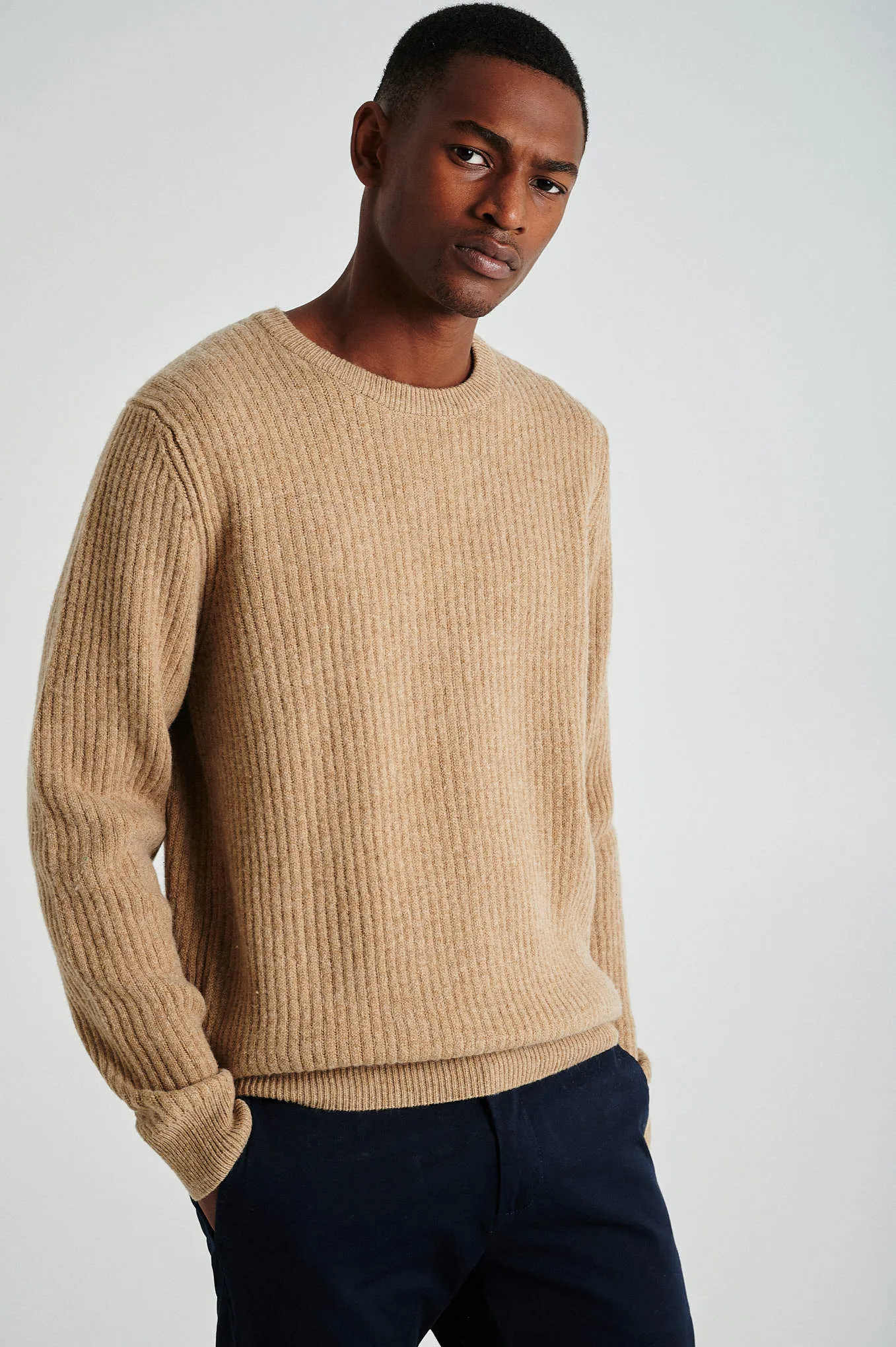 Men's long sleeve crew neck ribbed sweater