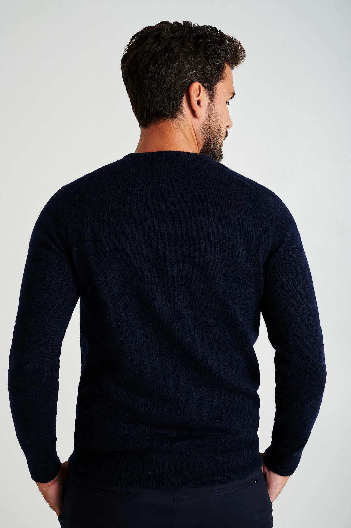 Men's machine washable V neck sweater