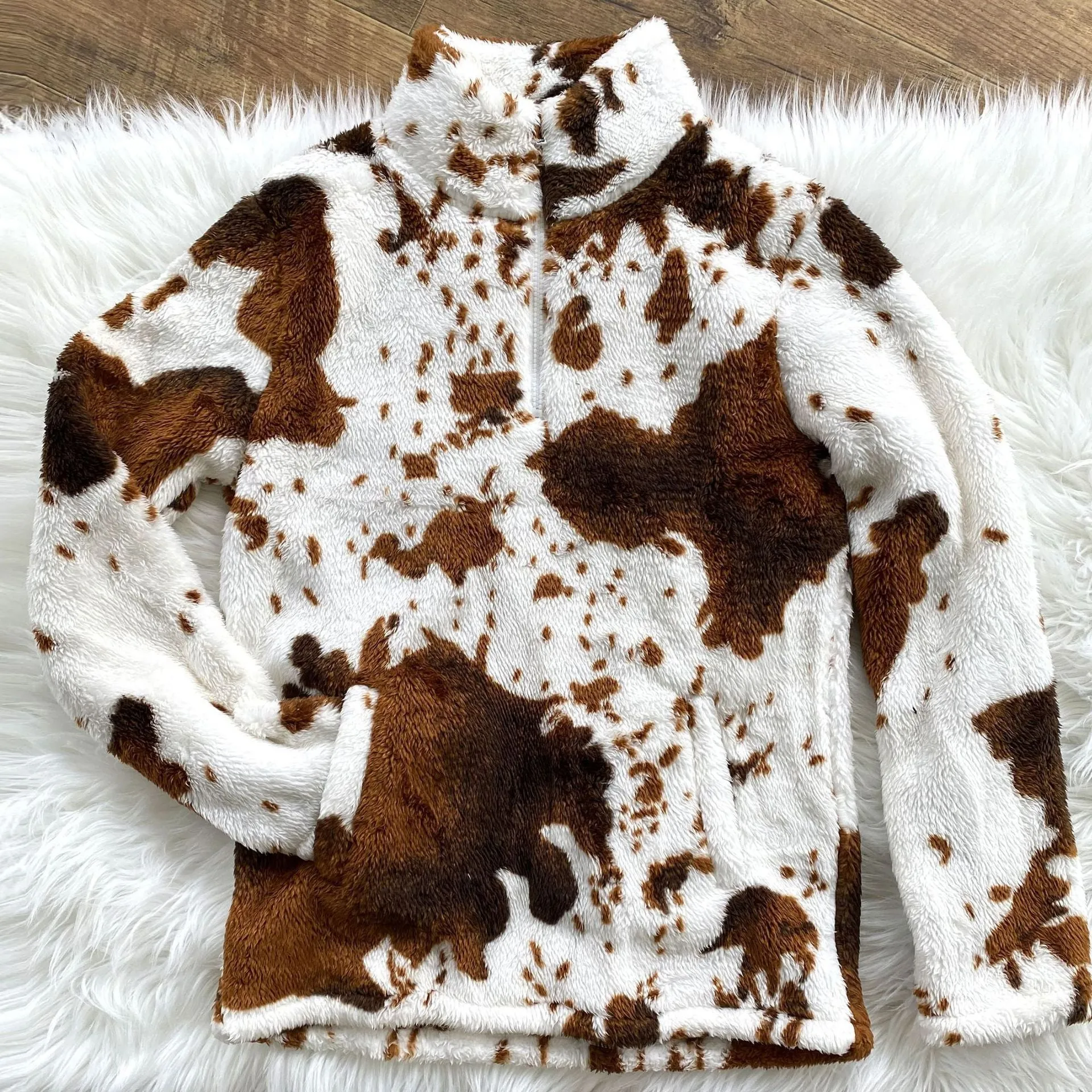 New Autumn and Winter Leisure Fashion Plush Coat Female Cow Printed Zipper Sweater