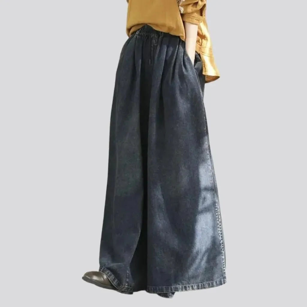 Sanded high-waist denim pants for ladies