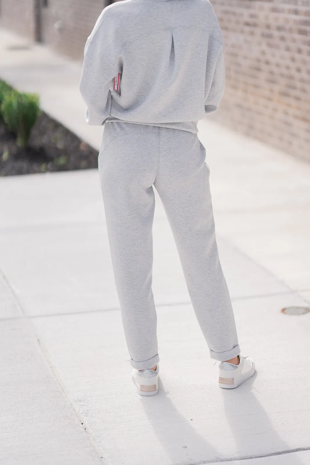 SPANX AirEssentials Tapered Joggers