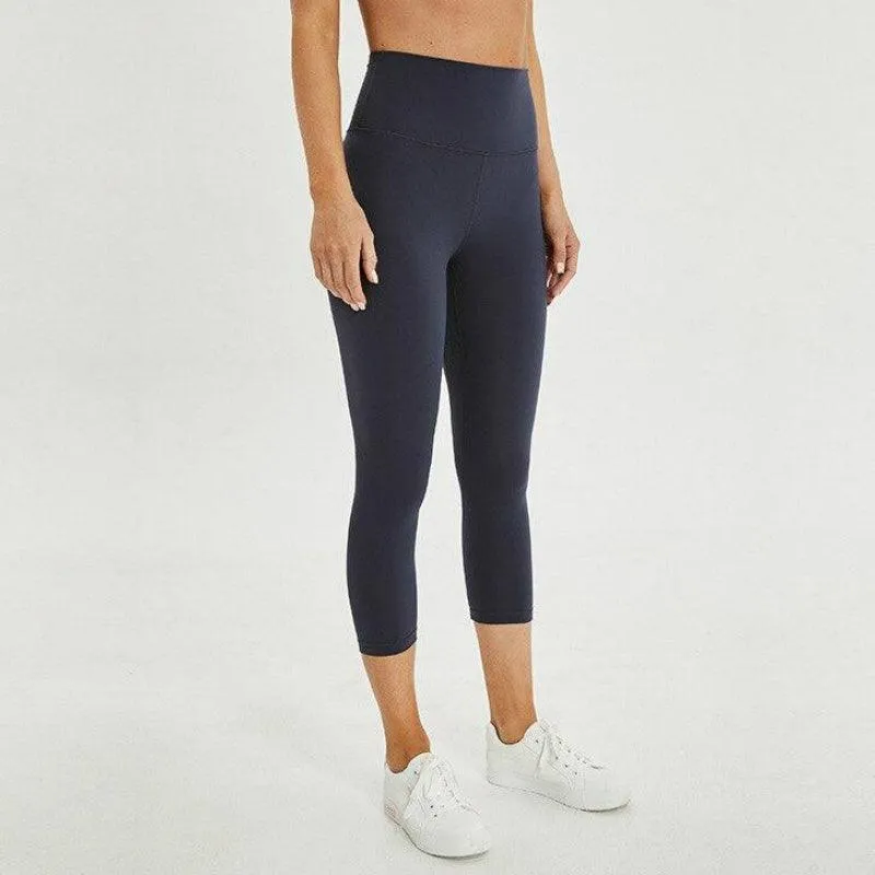 STREAM Capri Leggings